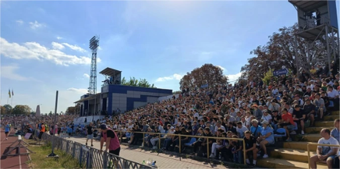 🔥 В Україні можуть повернути глядачів на трибуни?