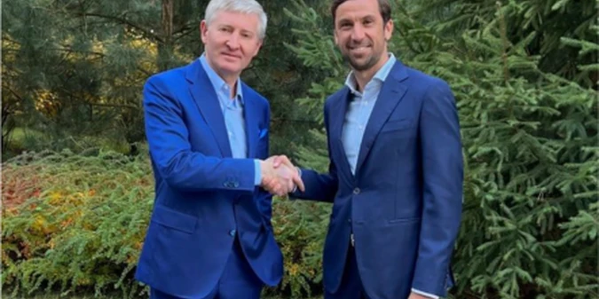Керівництво Шахтаря провело несподівану зустріч. Був присутній навіть Ахметов